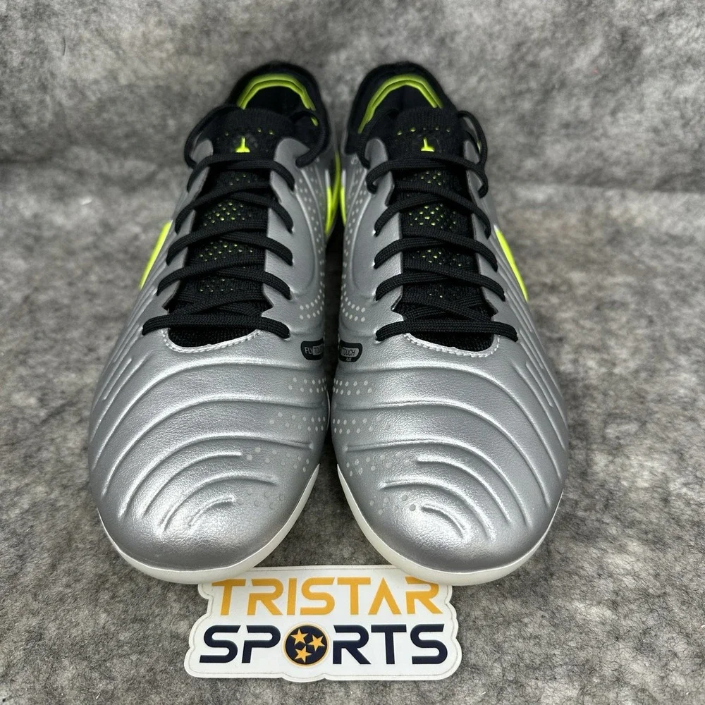 Nike tiempo legend